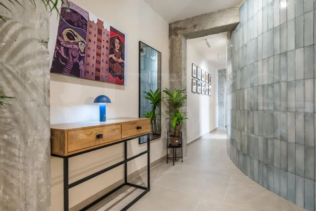 Stylish Apartment With A Street Art Touch By Rems Malaga Spain